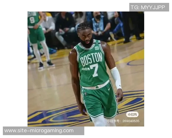 杰伦布朗直言AI泛滥发际线粉蹭对手引发热议