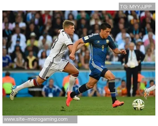 克罗斯回忆世界杯7-1巴西赛后巴西球员恳请德国决赛战胜阿根廷