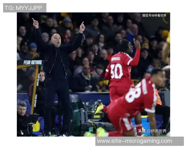 利物浦传奇球员呼吁曼联切尔西更换主帅期待斯洛特带来转机 利物浦传奇球员呼吁曼联切尔西更换主帅期待斯洛特带来转机